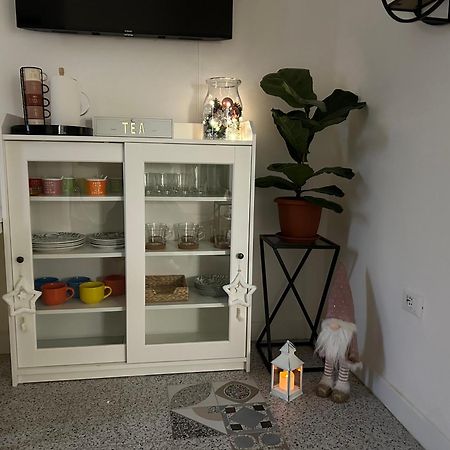 8+8 Appartamento Con Garage Livorno Esterno foto