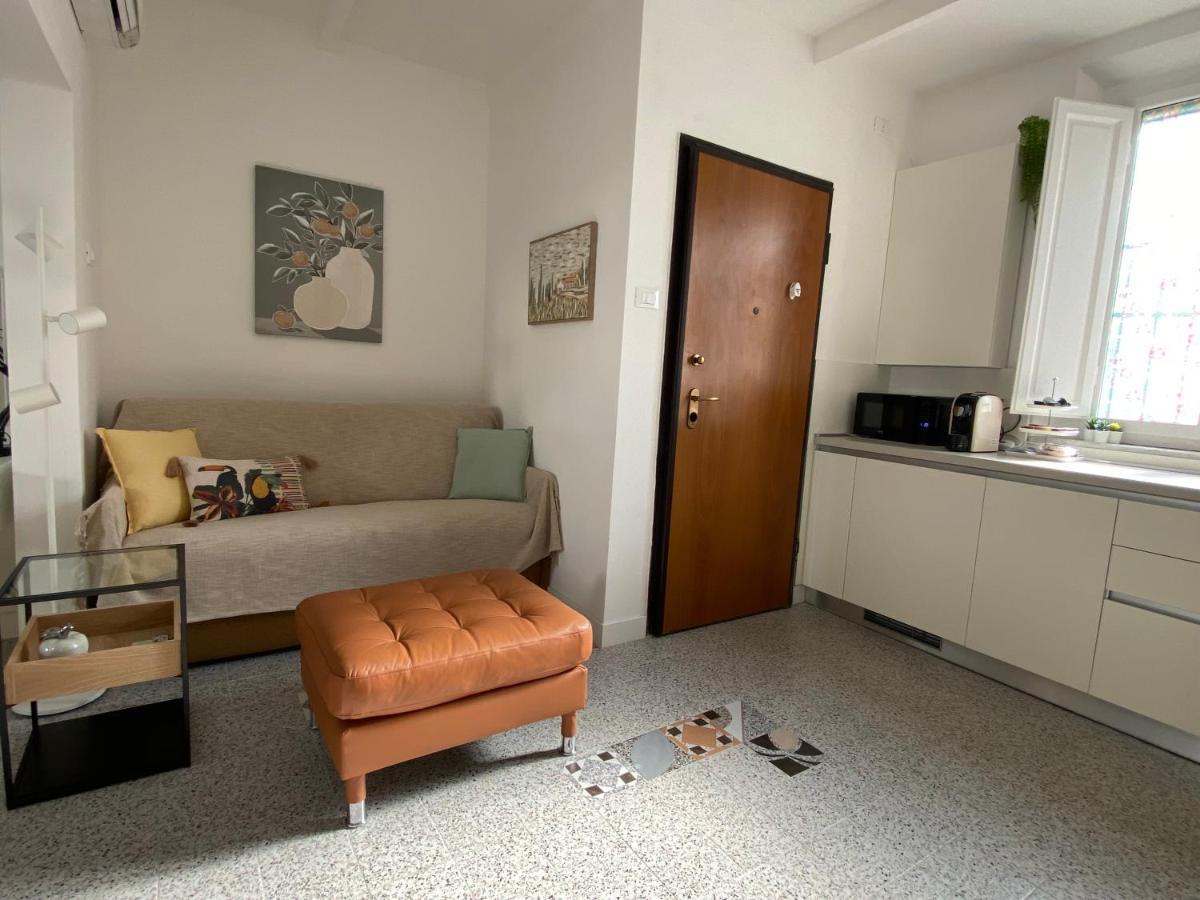 8+8 Appartamento Con Garage Livorno Esterno foto
